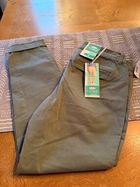 Pixie Olive Green Old Navy Pants Size 2